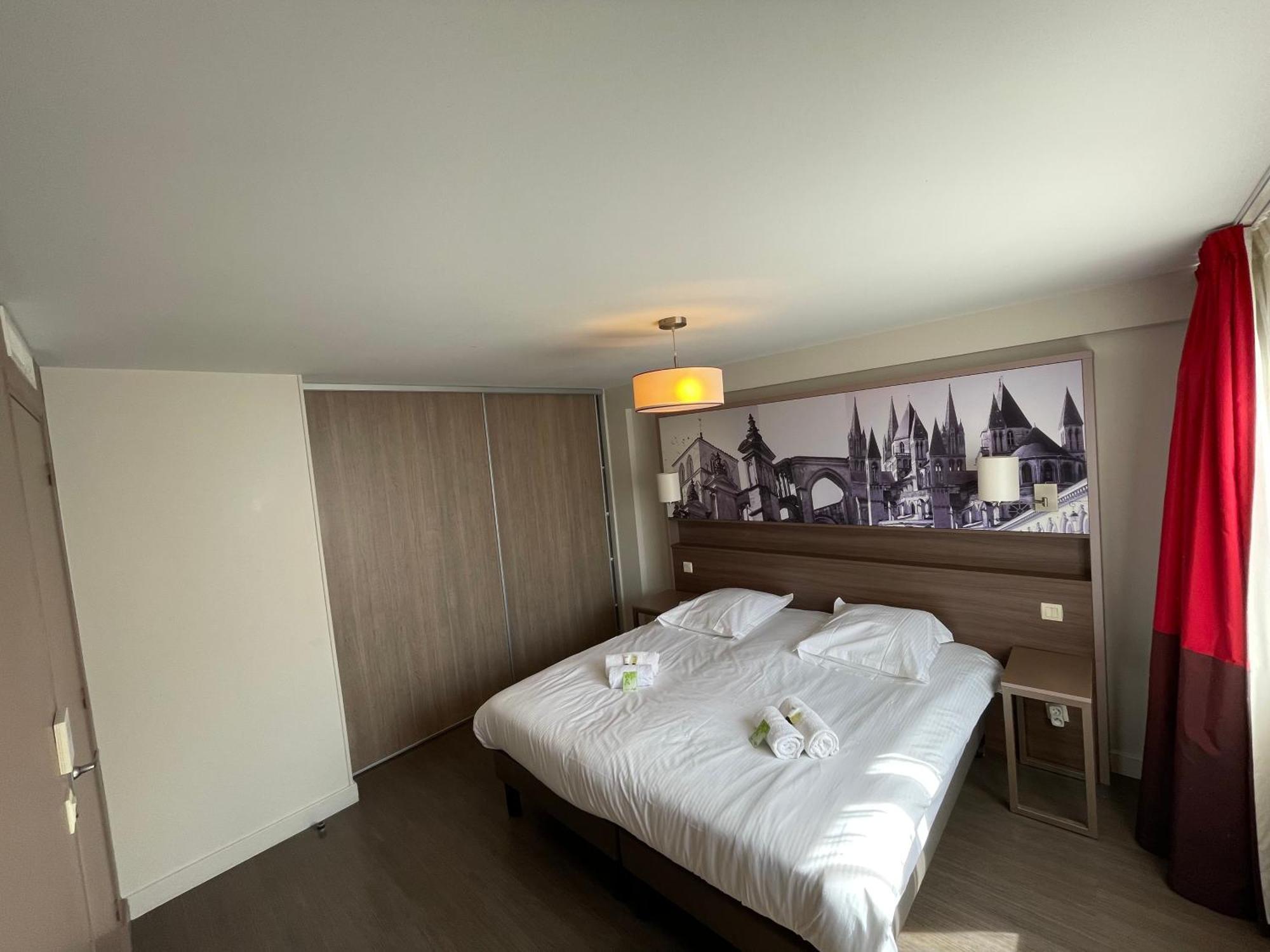 Quartz Yourhosthelper * Caen
